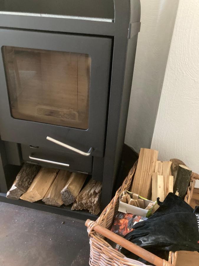 Gut Kalkhaeuschen, Ein Ort Mit Geschichte Appartement Aken Buitenkant foto